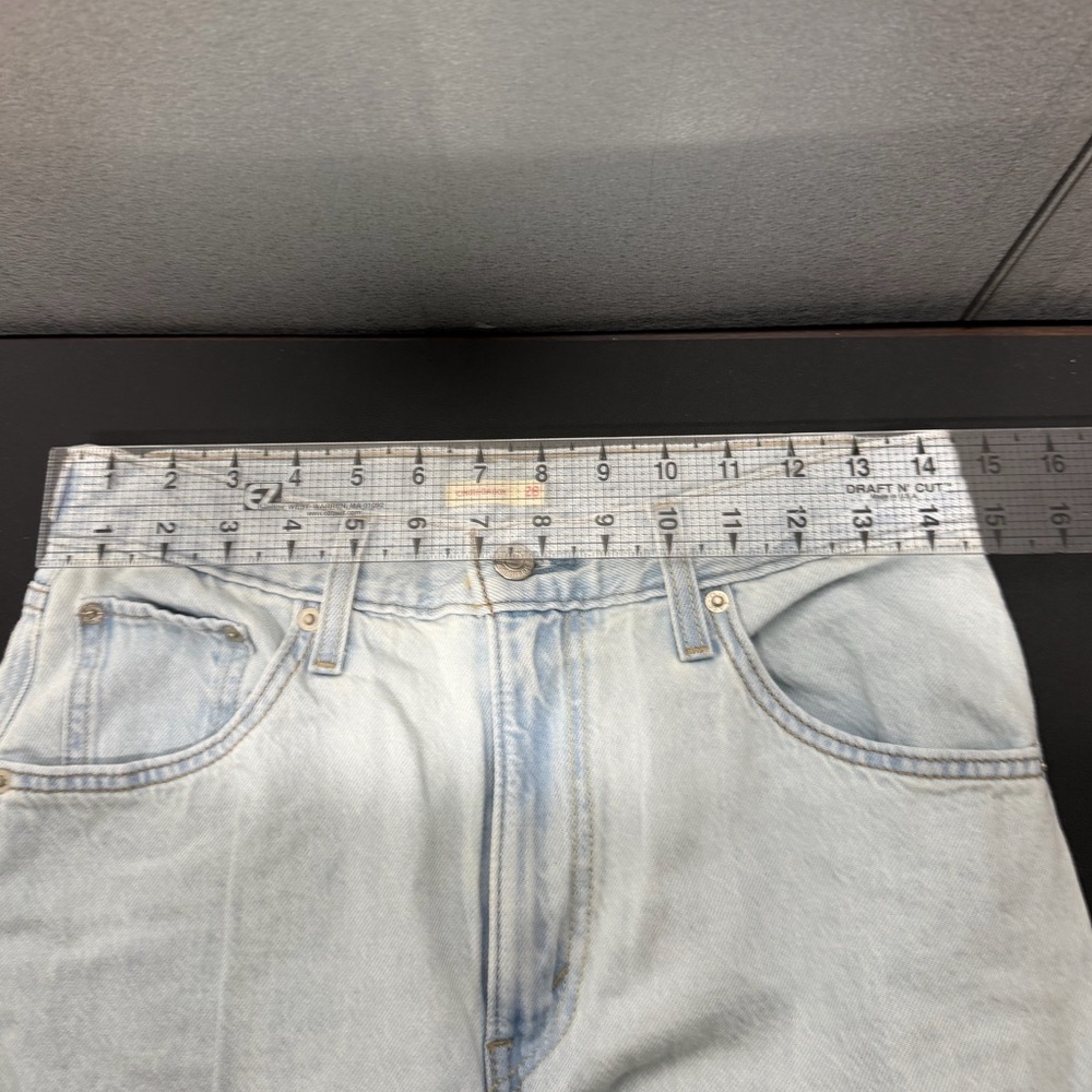 Levi’s Cinch Baggy Jeans Light Wash High Rise Wide Leg Women 28 (Length 30) - Picture 7 of 9